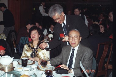 agm_table_larry