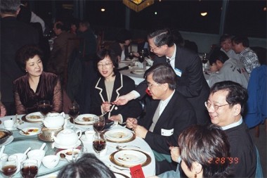 agm_table_louis