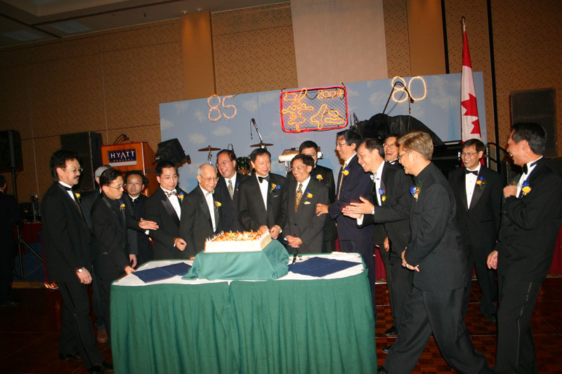 2004ball0028