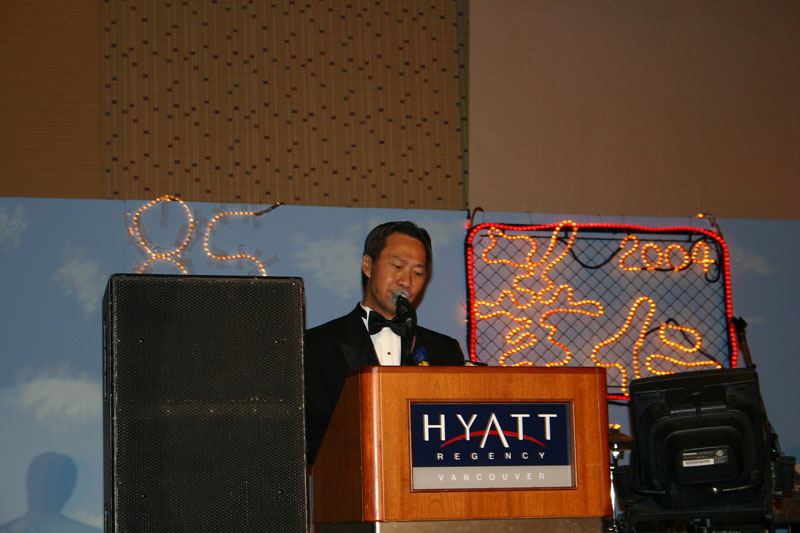 2004ball0034