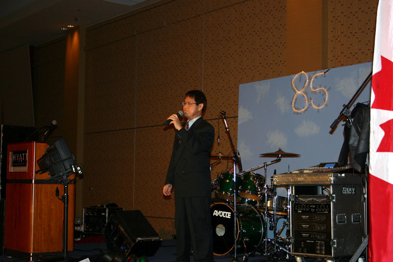 2004ball0070