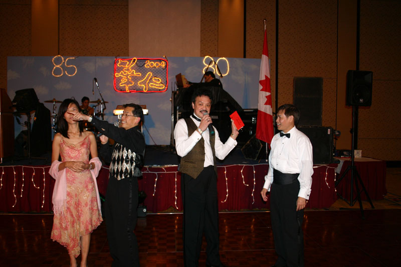 2004ball0215
