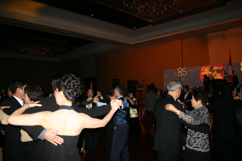 2004ball0230