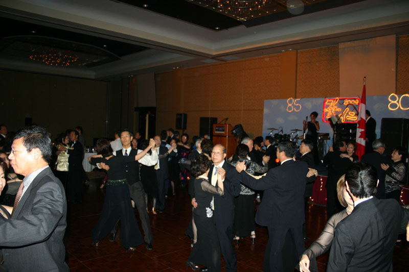 2004ball0233
