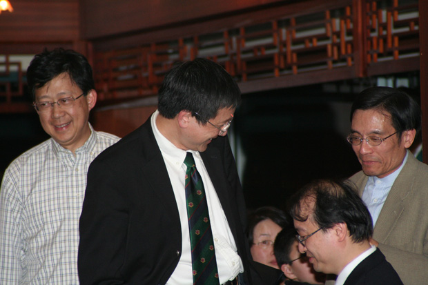 2009AGM-0052