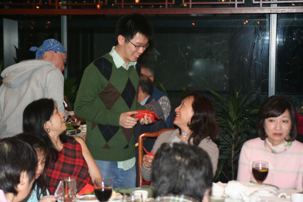 2009AGM-0082