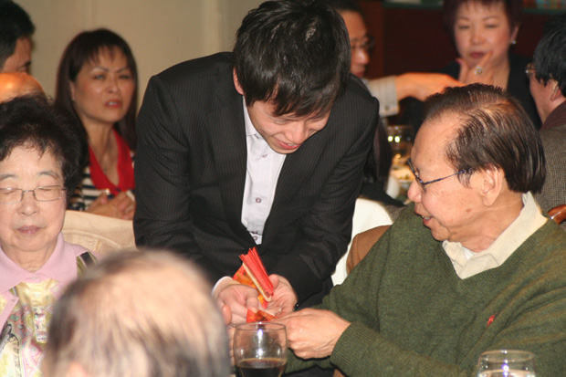 2009AGM-0085