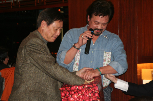 2009AGM-0102
