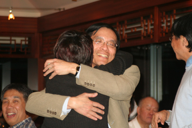 2009AGM-0128